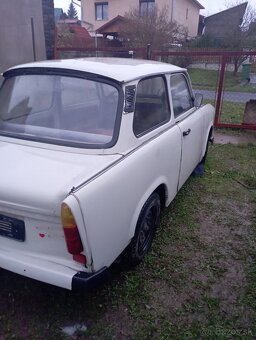 TRABANT 601 - 2