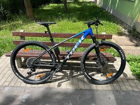 Trek Marlin 8 2021 M/L - 2