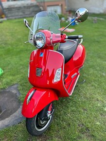 Vespa GTS 300 Super - 2