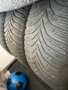 Predám zimné pneumatiky Hankook 205/55 r16 - 2