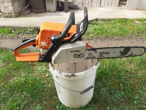 STIHL 250. - 2