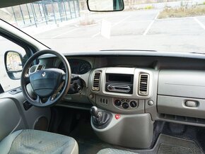 Renault Trafic Passenger 2,0tdci 2009 - 2