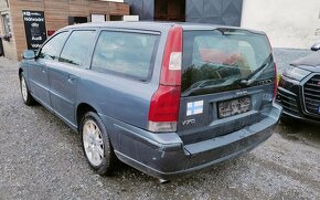 Volvo V70II facelift D5 136kw- Náhradní díly - 2