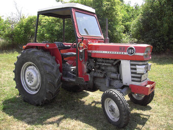 Traktor Massey Ferguson - 2