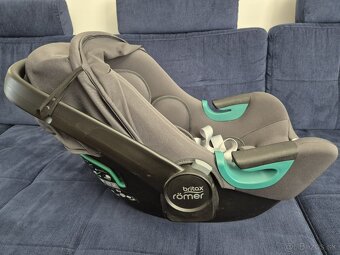 autosedačka Britax Romer BABY-SAFE 3 i-SIZE - 2