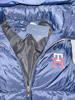 tommy hilfiger luxusna jarna nova original bunda-vesta - 2