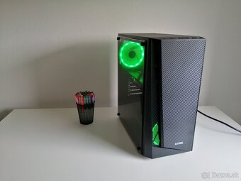 PC zostava so 6jadrom Ryzen 5, 16GB a graf AMD RX - 2