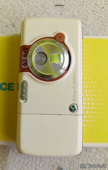 SONY ERICSSON W800i NOVÝ ORIGINÁL KRYT - 2