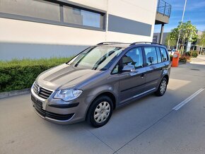 Volkswagen Touran 1.9 TDI 7-miestne - 2