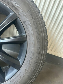 Predám zimné pneu. 215/65 R17 Nokian Hakkapeliitta 9 SUV. - 2