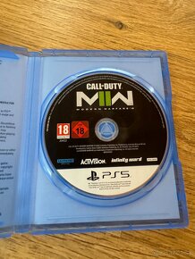 Call of Duty: Modern Warfare 2 PS5 - 2