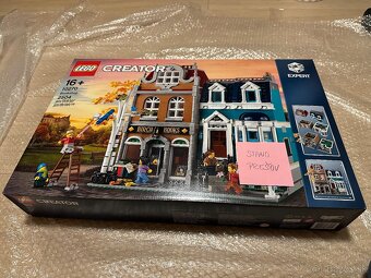 LEGO Creator 10270 Bookshop - 2