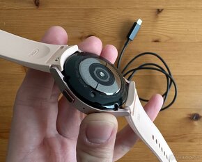 Samsung Galaxy Watch 5, 40mm, SKVELY STAV, ZARUKA - 2