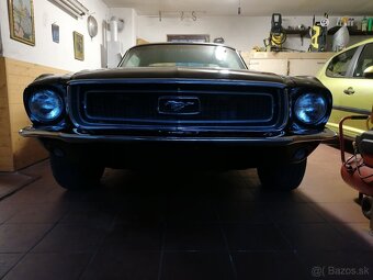 Ford mustang - 2