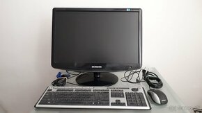 Lcd monitor, klavesnica, mys, stolík - 2