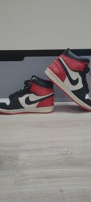 Jordan Retro 1 Black Toe - 2