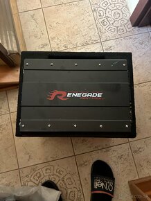 subwoofer a zosilňovač renegade Ren1100s, 1100 watts - 2