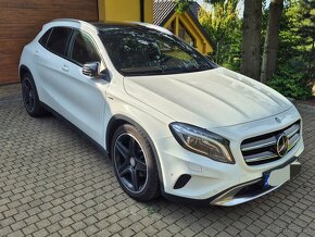 Mercedes GLA trieda 220 d 4MATIC A/T - 2