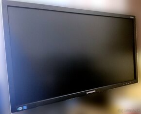 monitor Samsung 23.6" S24E650PL + dovoz BA - 2