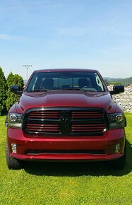 Predám Dodge RAM BIGHORN 5.7 HEMI vzduchový podvozok - 2