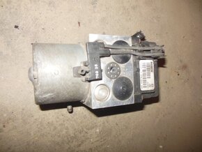 ABS Mitsubishi Carisma 1,8 GDI 95-2001 - 2