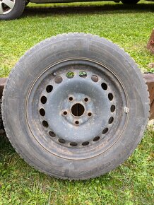 Zimne pneu 195/65 R15 na diskoch - 2