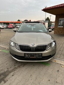 Škoda Octavia Combi 2.0 TDI Style DSG - 2