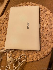 Asus Eee PC X101CH - 2