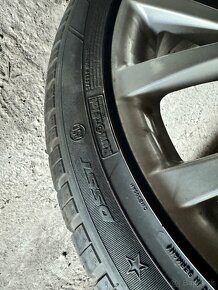 Bmw 7 F01  245/45R19 4ks jednorozmerná - 2