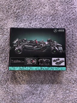 Lego Mercedes AMG F1 (rep) - 2