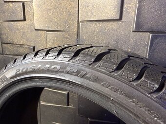 205/40/R18 Pirelli SOTTOZERO 3 WINTER - 2