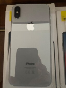 Predám Iphone X Silver 256 GB - 2