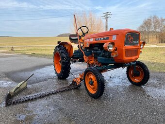 Predám traktor Fiat 215 s bočnou kosou - 2