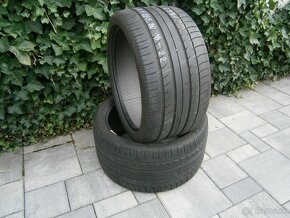 Predám 2x letné pneu Michelin 285/30 R18 93YXL - 2