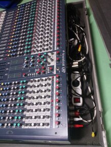 Soundcraft LX7 - 2