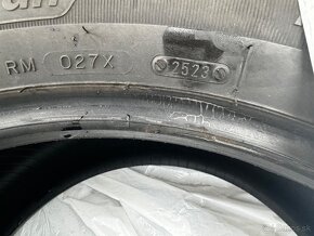 Zimná pneu 275/45 R20 - 2