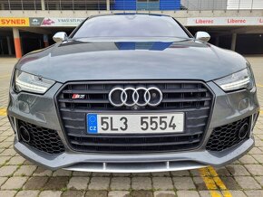 Audi S7 V8 4.0 TFSI 331KW Full výbava - 2