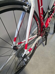 Predám Colnago CLX Campagnolo chorus - 2