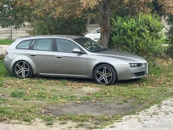 Rozpredam Alfa Romeo 159 2.0 jtd - 2