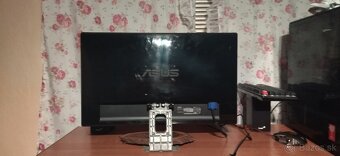 Asus full HD 24 palcový - 2