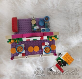 Lego FRIENDS PIZZERIA - 2