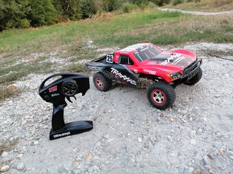 RC Traxxas Slash 2wd - 2