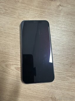 Predám Apple iPhone 11 Pro Grey 64GB komická sivá - 2