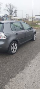 Volkswagen golf  5 - 2