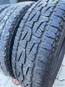 Bridgestone AT 215/65 R16 - 2