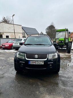 Suzuki Grand Vitara - 2