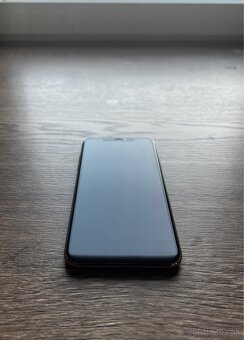 Predám IPhone 11 Pro Max 64G - 2