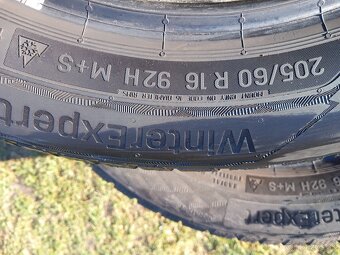 205/60 r16 zimne pneumatiky - 2