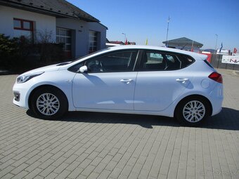 KIA CEED 1,4CRDi 66kW Comfort CZ auto 11/2018 DPH - 2