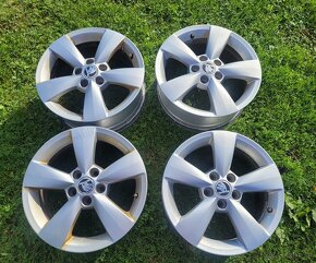 5x100R15 Škoda - 2